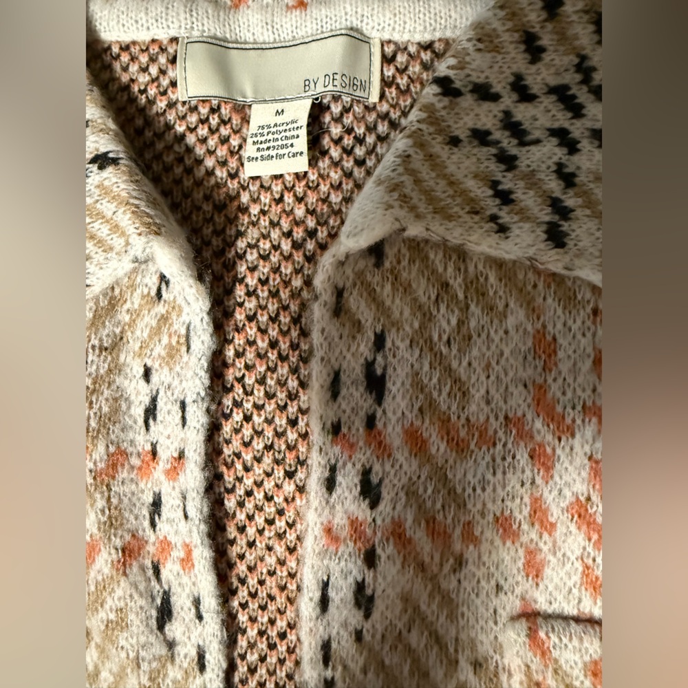 Women’s Shacket - Picture 4 of 5
